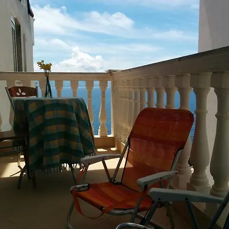 Apartment Sea - *