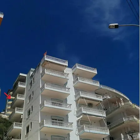 Apartment Sea - *